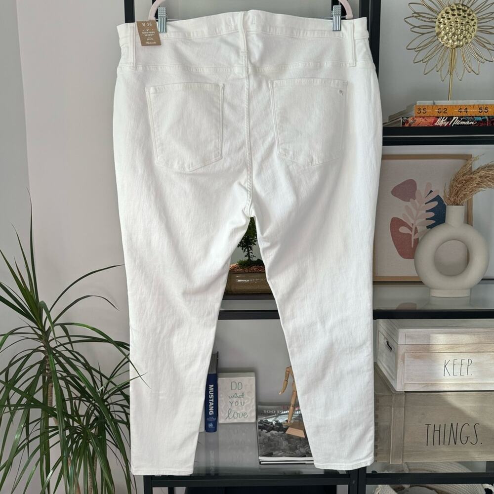 Madewell Petite 9" Mid-Rise Skinny Jeans in Pure White Women’s Size 36 P - Picture 3 of 13
